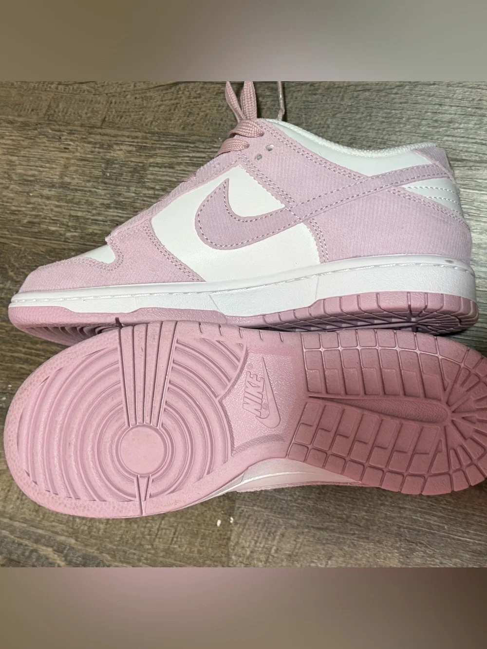 Nike Kids Pink and White Low-Top Sneakers